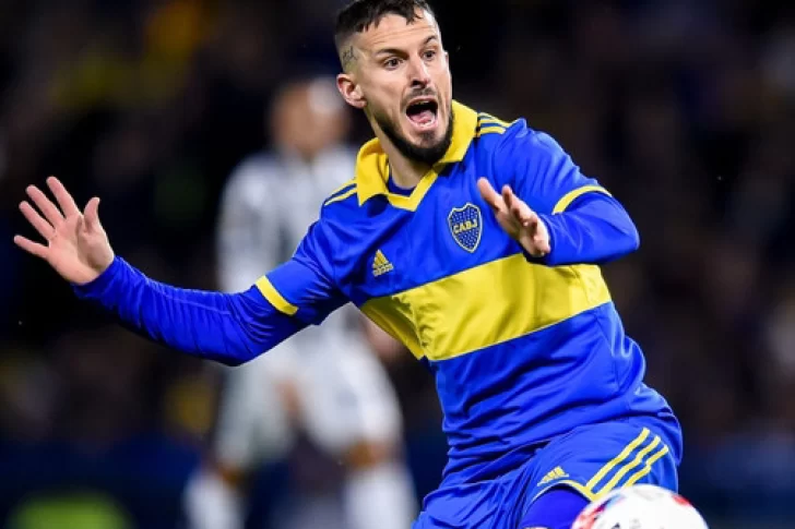 Boca inicia su camino en un clima tenso