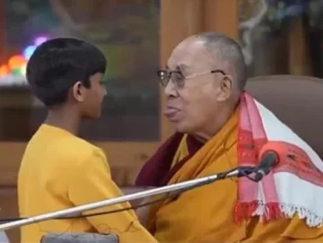 El mal paso del Dalai Lama