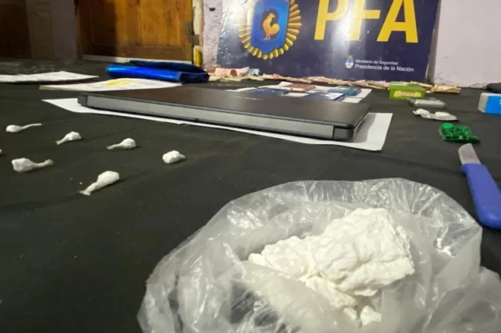 La PFA reventó dos almacenes de Rawson y Chimbas donde se vendía droga: 3 detenidos