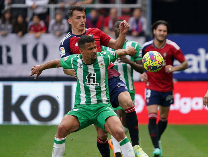 Betis no pudo con Osasuna pese al aporte de Rodríguez