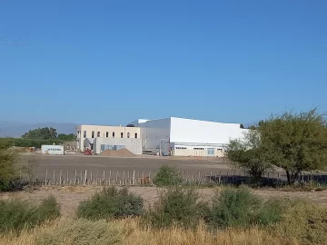 Solfrut inaugura su nueva almazara Solfrut inaugura su nueva almazara