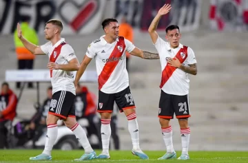 River superó a Independiente de principio a fin y sigue en lo más alto River superó a Independiente de principio a fin y sigue en lo más alto