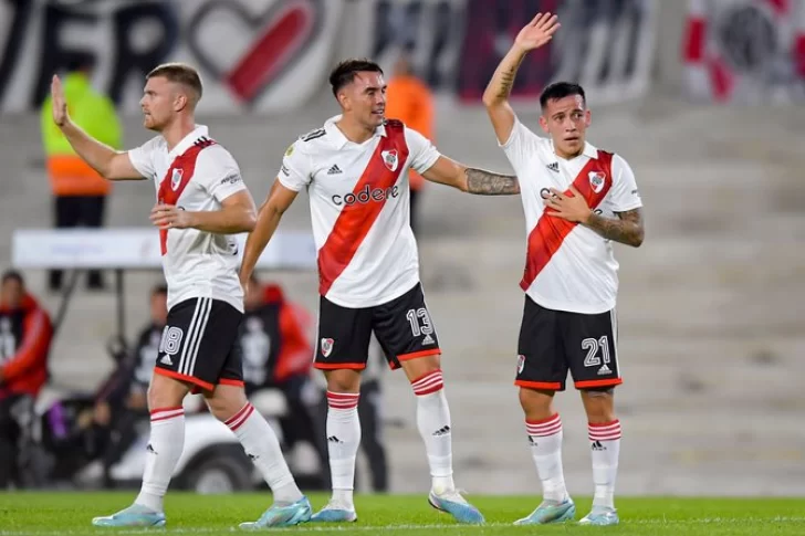 River superó a Independiente de principio a fin y sigue en lo más alto