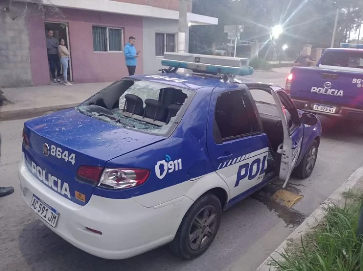 Un patrullero perseguía una moto y atropelló a un niño de 5 años que estaba jugando Un patrullero perseguía una moto y atropelló a un niño de 5 años que estaba jugando