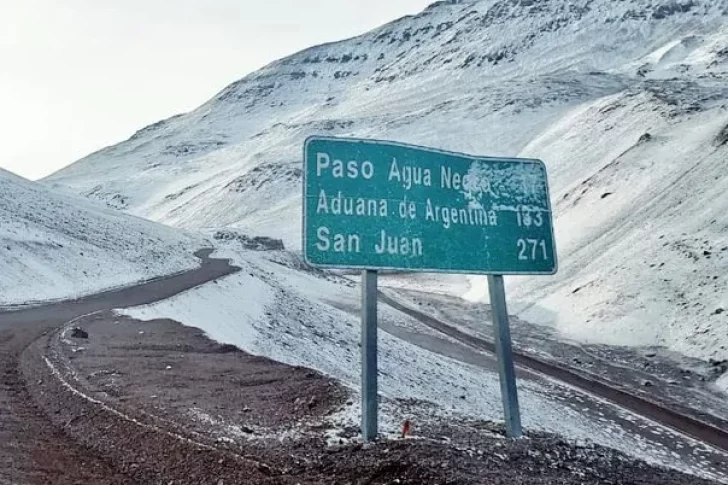 El Paso de Agua Negra continúa cerrado este lunes por trabajos de despeje