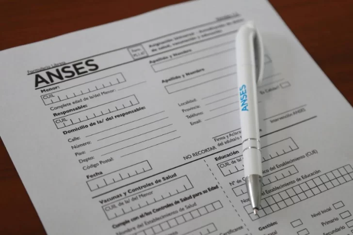 AUH ANSES: ¿cuándo y cómo completar la libreta?