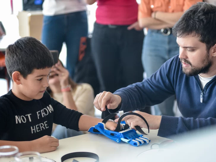 Banco Macro presentó su primer ‘Manotón’ Banco Macro presentó su primer ‘Manotón’