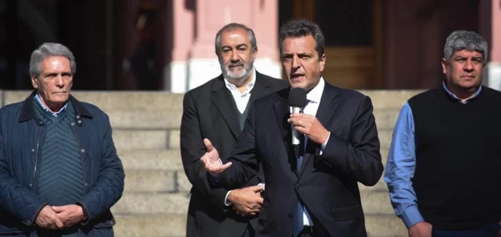 Massa convocó a empresarios y sindicatos para un acuerdo de estabilidad de 90 días Massa convocó a empresarios y sindicatos para un acuerdo de estabilidad de 90 días