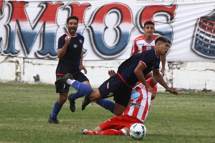 Peñarol para seguir sumando, visitará Las Heras el domingo Peñarol para seguir sumando, visitará Las Heras el domingo