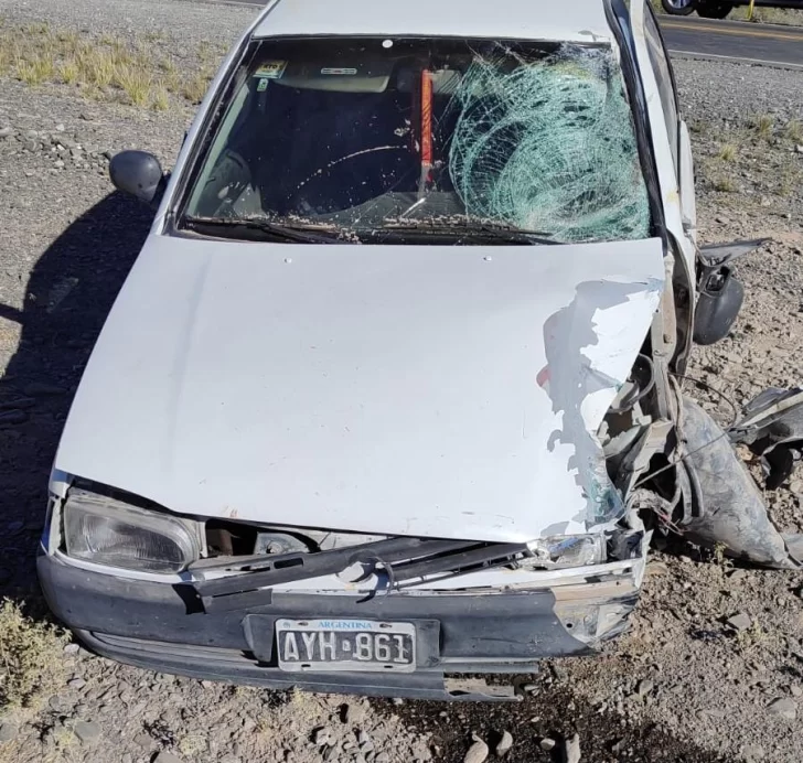 Según las primeras pericias, el auto se cruzó de carril, embistió y mató al motociclista de 30 años Según las primeras pericias, el auto se cruzó de carril, embistió y mató al motociclista de 30 años