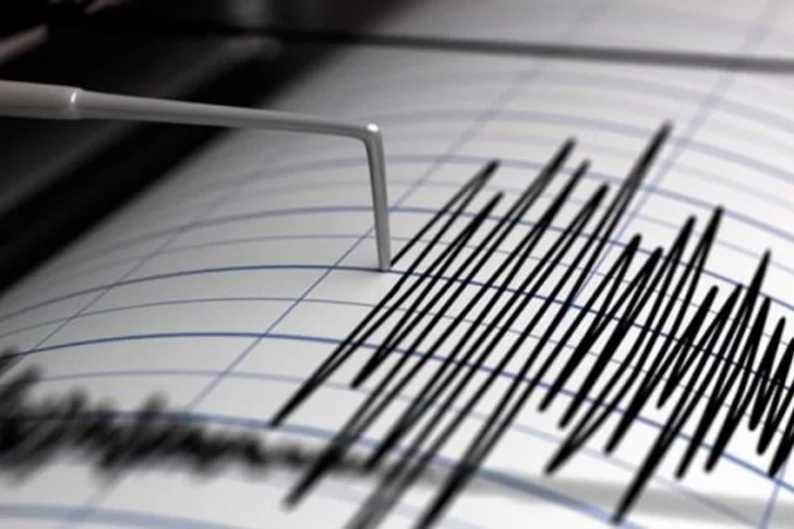 Un fuerte temblor despertó a los sanjuaninos este lunes y se sintió en otras tres provincias