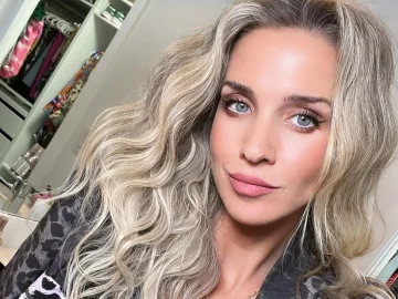 Soledad Fandiño disfruta de las playas con una diminuta bikini Soledad Fandiño disfruta de las playas con una diminuta bikini