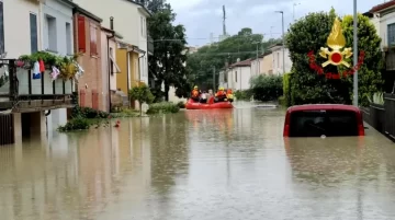 Más de 36 mil personas abandonaron sus hogares por las inundaciones en Italia Más de 36 mil personas abandonaron sus hogares por las inundaciones en Italia