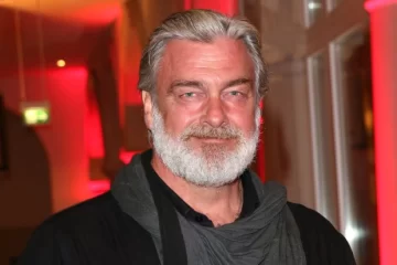 Murió Ray Stevenson, actor de ‘Thor’, ‘Star Wars’ o ‘Dexter’ Murió Ray Stevenson, actor de ‘Thor’, ‘Star Wars’ o ‘Dexter’