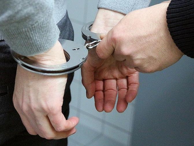 Detuvieron en San Juan a un hombre que hostigó a su expareja con más de 100 llamadas Detuvieron en San Juan a un hombre que hostigó a su expareja con más de 100 llamadas