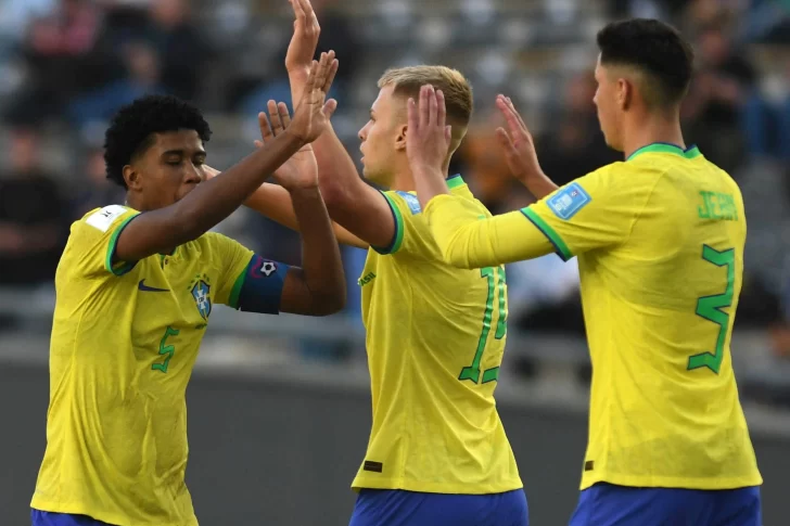 Brasil y Colombia ante Israel e Italia, para seguir soñando