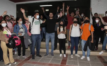 Sin un sector de peso, los alumnos eligen al titular de la FUSJ entre 3 listas