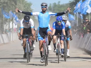 El uruguayo Anchieri es el primer líder