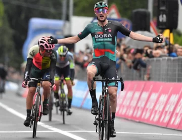 La “maglia rosa” cambió de dueño