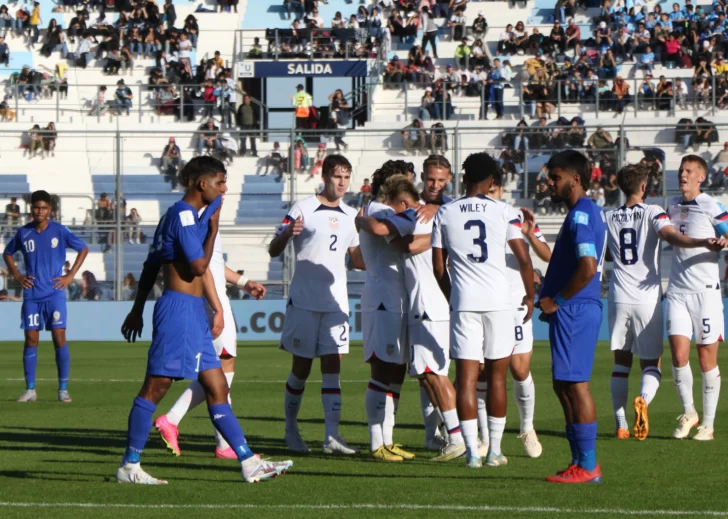 Estados Unidos, a un paso del boleto Estados Unidos, a un paso del boleto