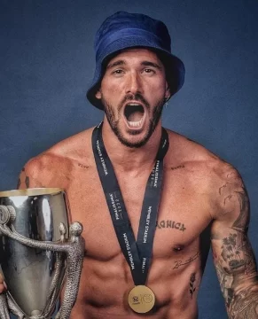 El extraño look de Rodrigo De Paul y el mensaje que le mandó a Bizarrap antes de la final El extraño look de Rodrigo De Paul y el mensaje que le mandó a Bizarrap antes de la final