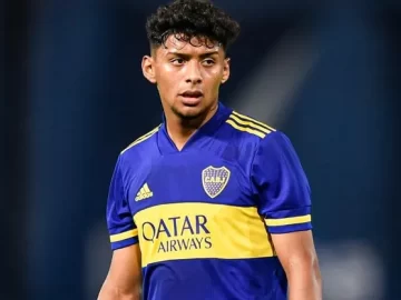 Asaltaron a un jugador de Boca y se llevaron su camioneta a punta de pistola Asaltaron a un jugador de Boca y se llevaron su camioneta a punta de pistola