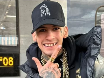 La excéntrica nueva dentadura de L-Gante: cómo es y cuánto le costó La excéntrica nueva dentadura de L-Gante: cómo es y cuánto le costó