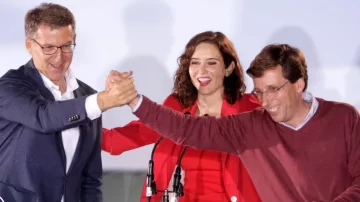 Tras los malos resultados para el PSOE, Pedro Sánchez adelanta las elecciones al 23 de julio Tras los malos resultados para el PSOE, Pedro Sánchez adelanta las elecciones al 23 de julio