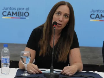 María Eugenia Vidal confirmó que se baja de la carrera por ser candidata a presidente María Eugenia Vidal confirmó que se baja de la carrera por ser candidata a presidente
