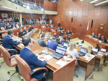 La composición de la Cámara y los concejos asoma con fuerzas divididas La composición de la Cámara y los concejos asoma con fuerzas divididas