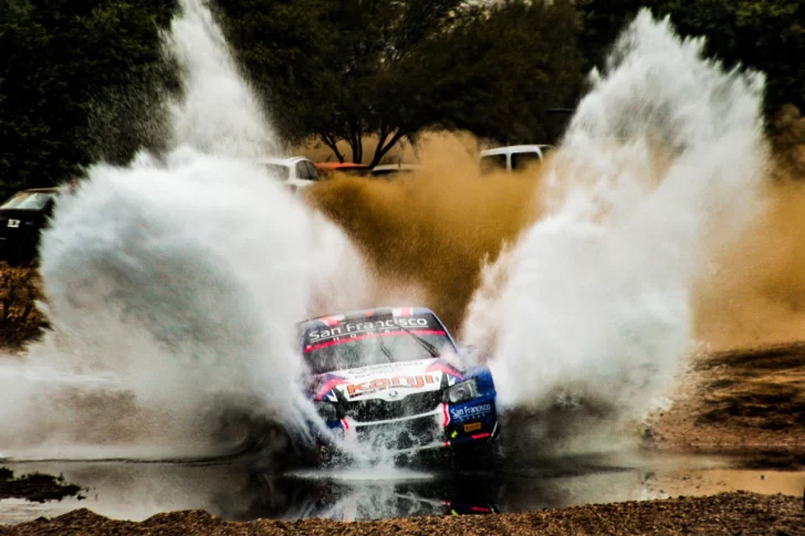 Pastén, al acecho en el clasificador de la general