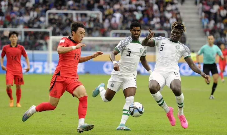 Corea superó con autoridad a Nigeria