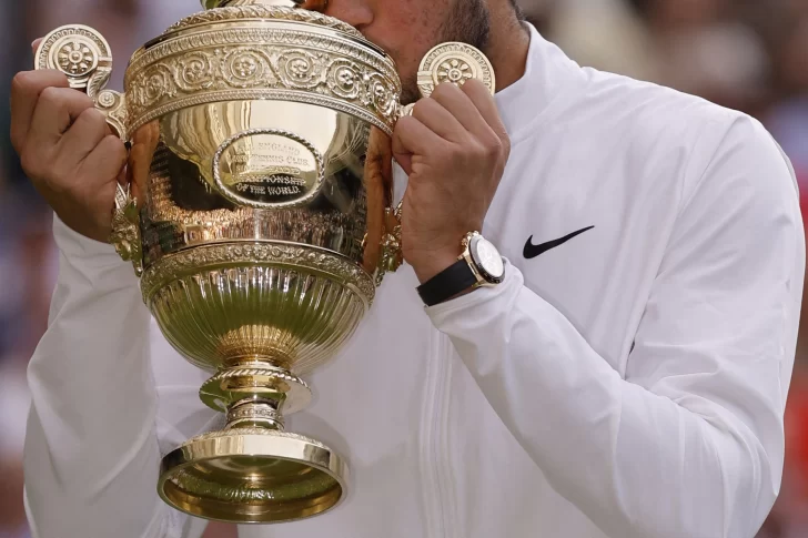 Alcaraz logró destronarlo a Djokovic