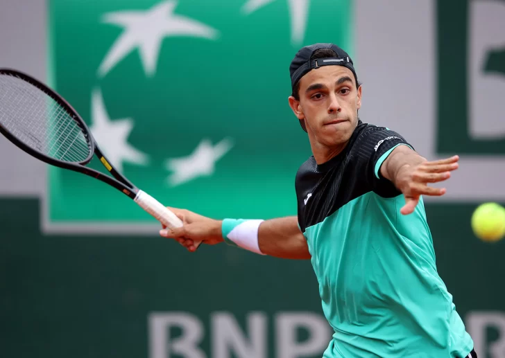 Cerúndolo y “El Peque” avanzan a los octavos de final en Queens Cerúndolo y “El Peque” avanzan a los octavos de final en Queens