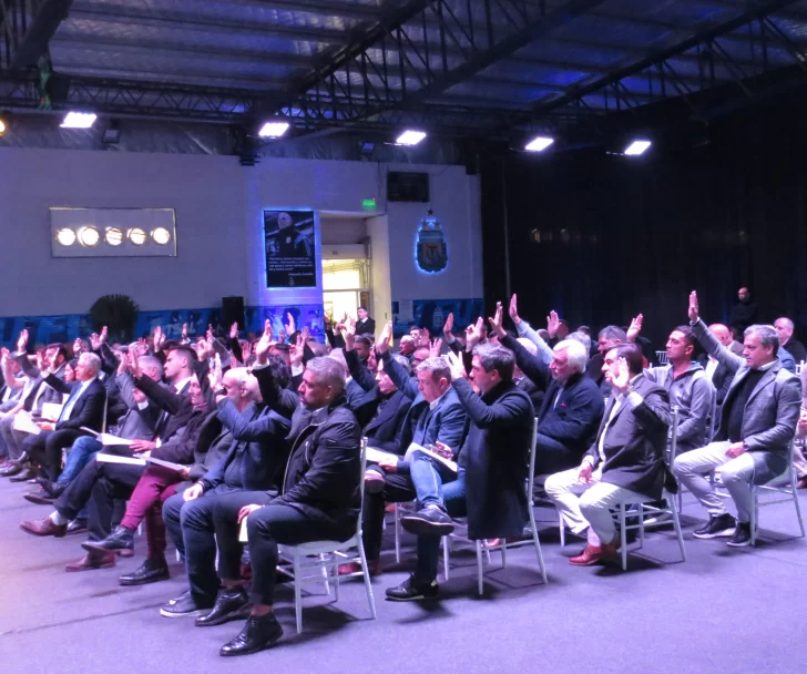 AFA bajó un descenso