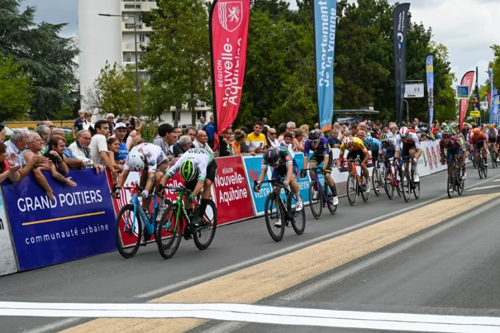 Nicolás Tivani avanzó 20 puestos