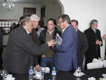 Uñac habló de adecuar currículas para cubrir la demanda laboral privada Uñac habló de adecuar currículas para cubrir la demanda laboral privada