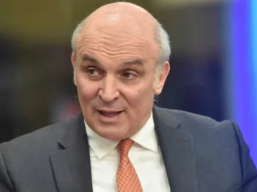 José Luis Espert anunció una baja de impuestos del 90% si es elegido presidente José Luis Espert anunció una baja de impuestos del 90% si es elegido presidente