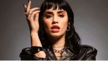 Lali Espósito y un look demencial