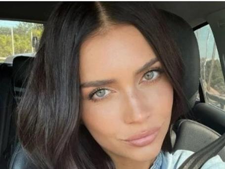 Zaira Nara realizó una atrevida producción para promocionar sus labiales… en ropa interior Zaira Nara realizó una atrevida producción para promocionar sus labiales… en ropa interior