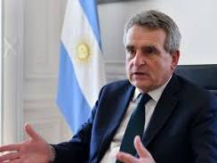 Rossi lanzó candidatura presidencial Rossi lanzó candidatura presidencial