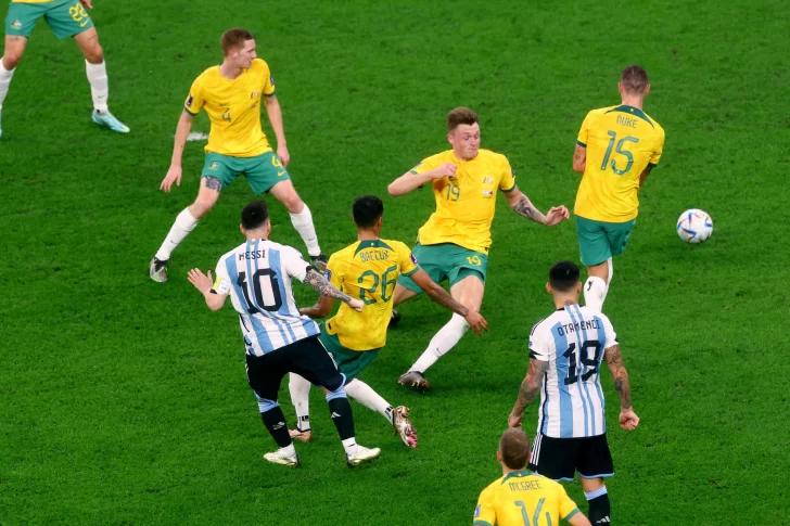 La Selección argentina derrotó a Australia en China con grandes destellos de Messi