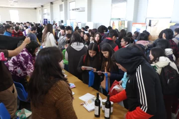 Feria Educativa: el primer día hubo la misma cantidad de jóvenes que en los dos del 2022 Feria Educativa: el primer día hubo la misma cantidad de jóvenes que en los dos del 2022