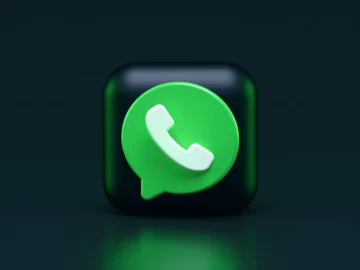 Cómo hacer para cambiar el color del texto en WhatsApp