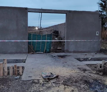 Encontraron a un anciano sin vida sentado en una silla e investigan las causas Encontraron a un anciano sin vida sentado en una silla e investigan las causas