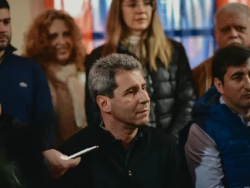 Sergio Uñac será precandidato a senador y dijo que Chica está cerca de encabezar diputados Sergio Uñac será precandidato a senador y dijo que Chica está cerca de encabezar diputados