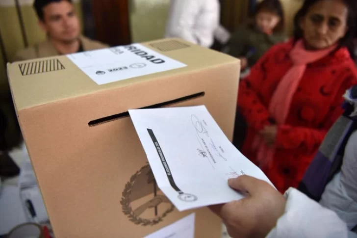 Votó más del 80% del padrón electoral en Tucumán