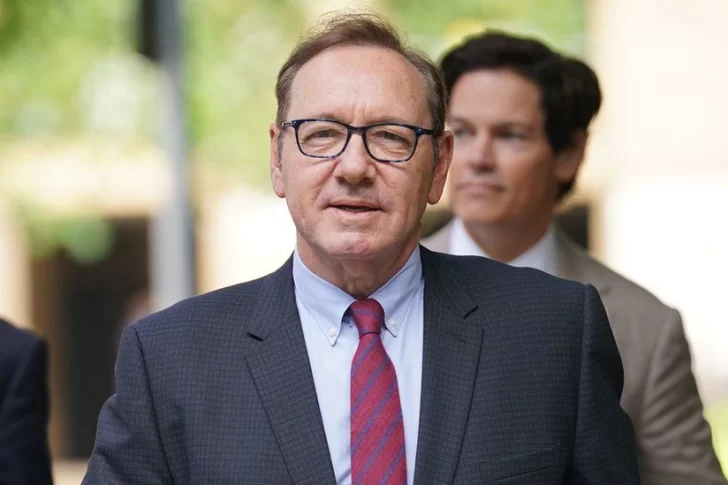 Un nuevo denunciante declara en el juicio contra Kevin Spacey