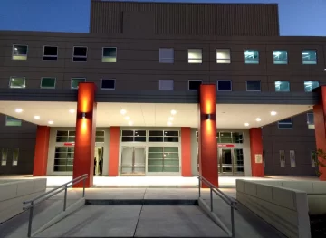 En Salud dicen que 7 de cada 10 sanjuaninos acuden al sistema público por atención En Salud dicen que 7 de cada 10 sanjuaninos acuden al sistema público por atención