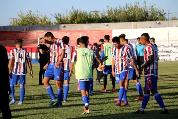 Peñarol no encuentra el rumbo: cayó en el final ante Camioneros Peñarol no encuentra el rumbo: cayó en el final ante Camioneros